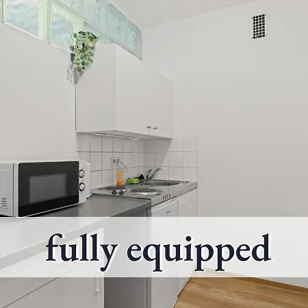 Apartment Hallo!-apartment: Cozy City Center With Sunny Balcony *